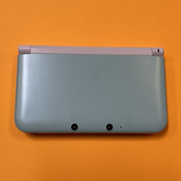 Mint Nintendo 3DS XL + 128GB Full Included - Lots of Games (2000+) GBA NDS 2DS - Picture 1 of 4